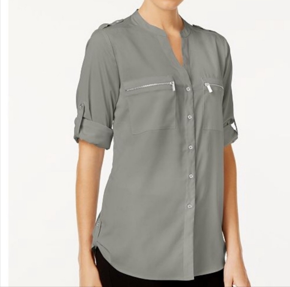 Calvin Klein Gray Roll Tab Long Sleeve Button Down Blouse  Zipper Pockets Size L